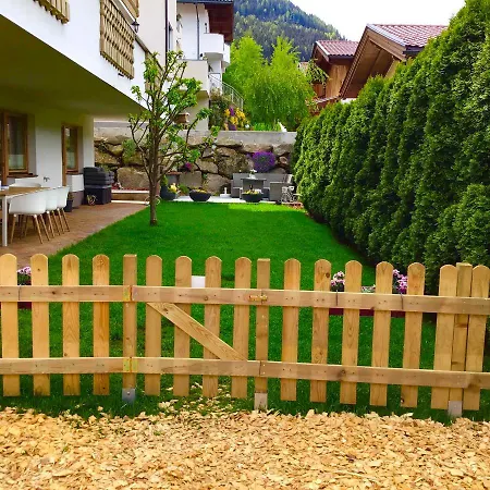 3-Bedroom Apartment In Zell Am Ziller/Zillertal 880 شقة